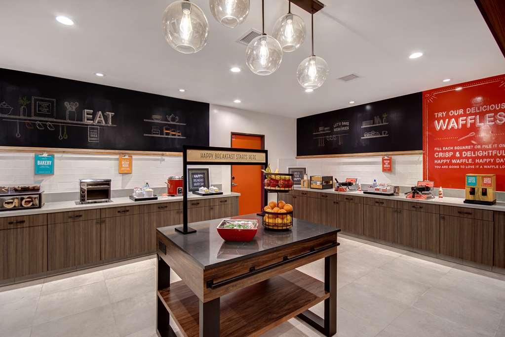 Hampton Inn & Suites Ontario แรนโชคูคามอนกา ภายนอก รูปภาพ