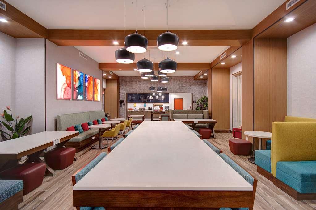 Hampton Inn & Suites Ontario แรนโชคูคามอนกา ภายนอก รูปภาพ