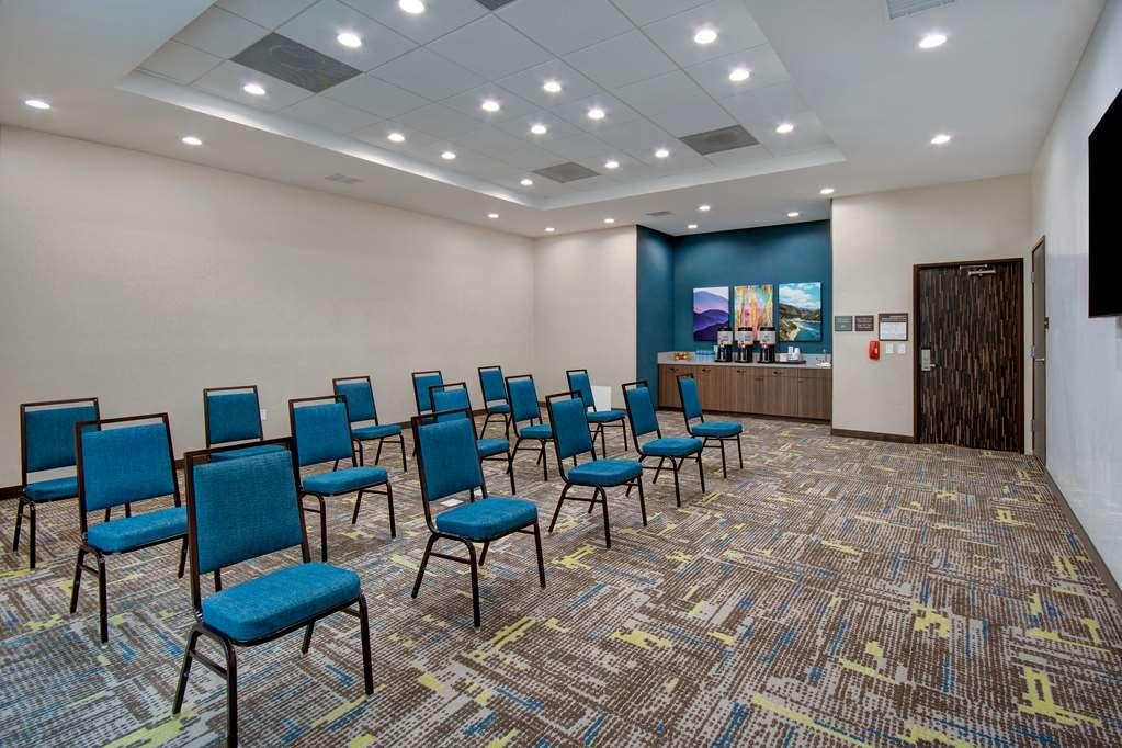 Hampton Inn & Suites Ontario แรนโชคูคามอนกา สิ่งอำนวยความสะดวก รูปภาพ