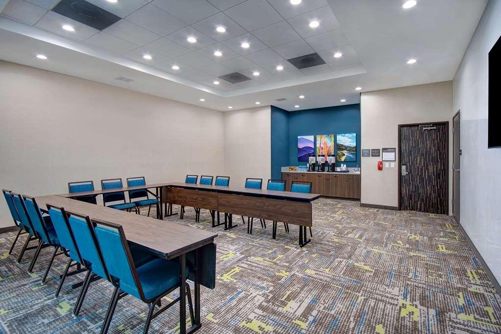 Hampton Inn & Suites Ontario แรนโชคูคามอนกา สิ่งอำนวยความสะดวก รูปภาพ